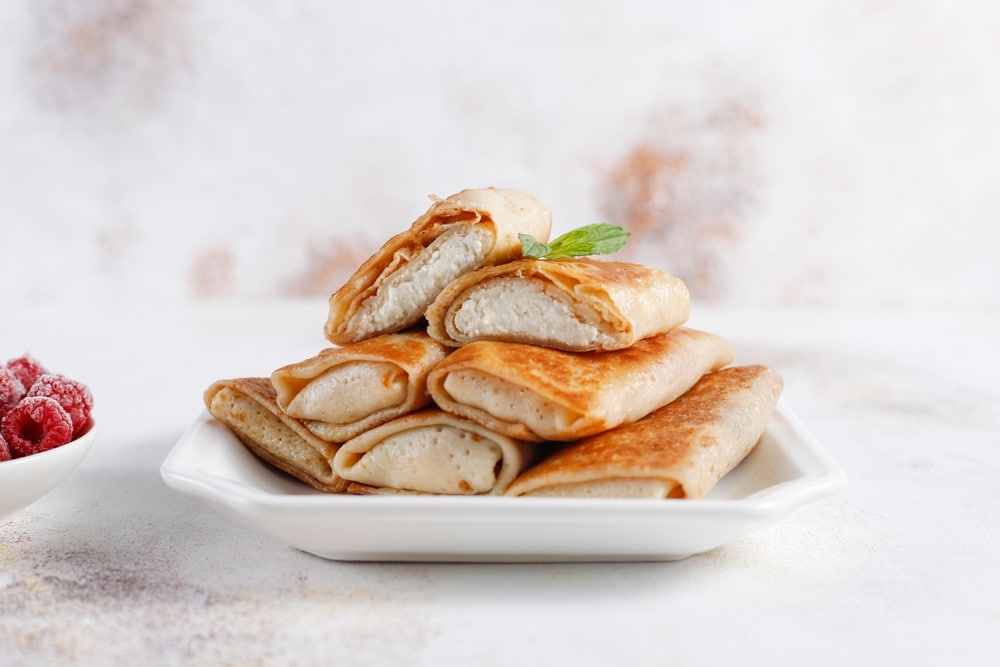 Crepes With Cottage Cheese Strawberry And Mint Thin Pancakes W