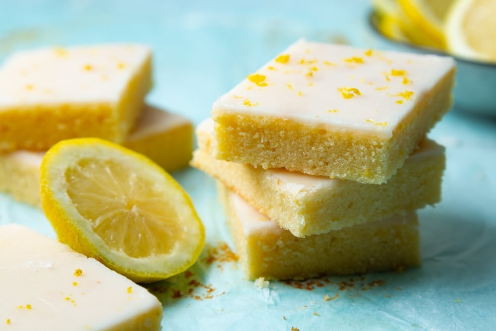 Fudgy Lemon Brownies With Lemon Glaze And Zest 