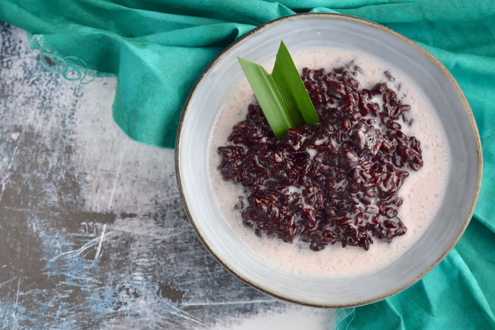 Black Sticky Rice Pudding (Khao Niew Dam)