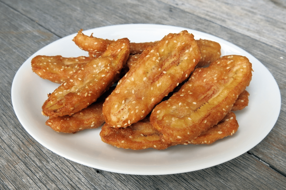 Thai fried banana fritters