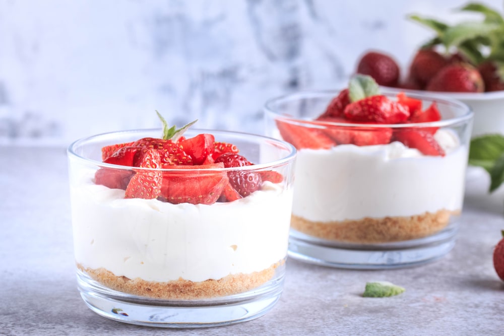 Strawberry Cheesecake Breakfast Parfait Pudding